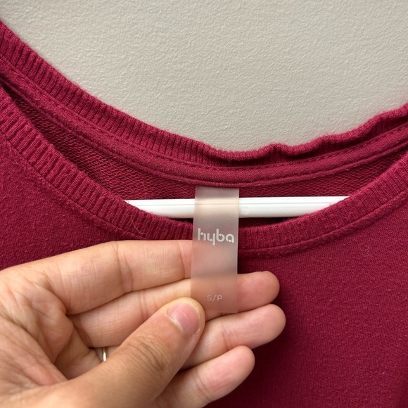 Hyba Red Long Tank Top - Picture 4 of 5